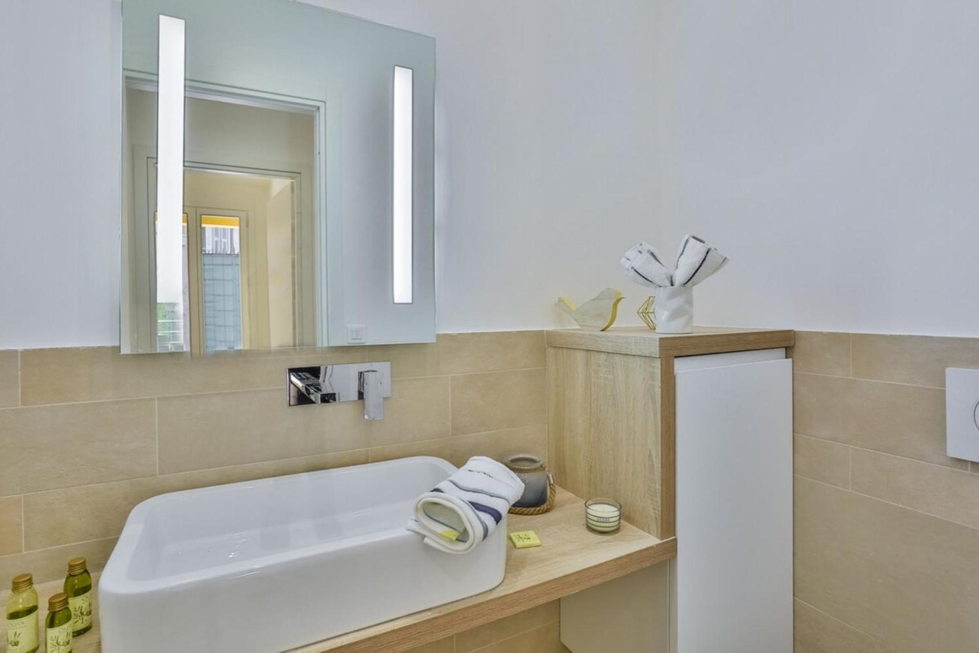 France 82 Tp -1 Min From The Sea - Terrace - Parking Nice Exterior foto