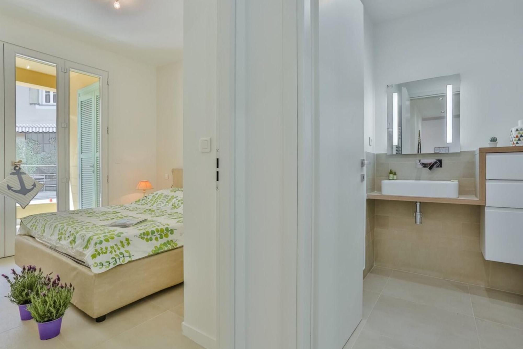 France 82 Tp -1 Min From The Sea - Terrace - Parking Nice Exterior foto